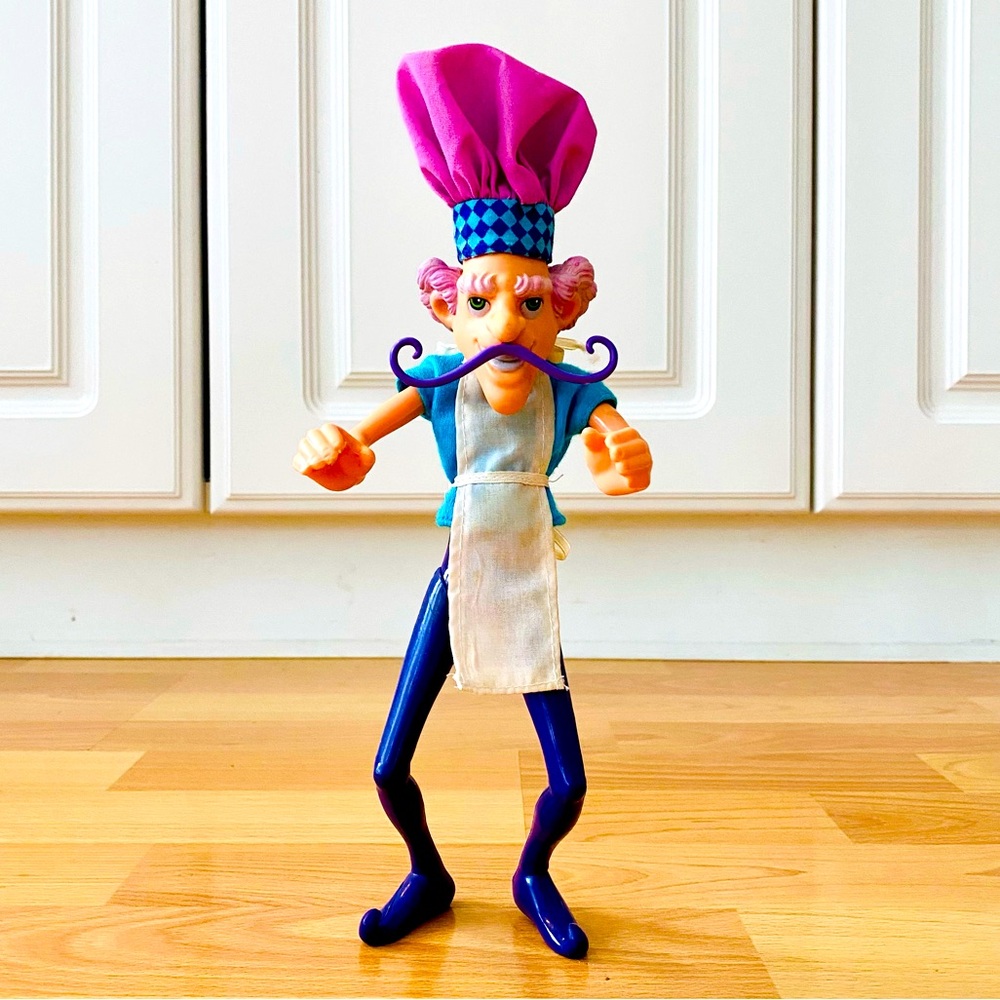 🥧1980 PURPLE PIEMAN NO. 43080 STRAWBERRY SHORTCAKE SERIES